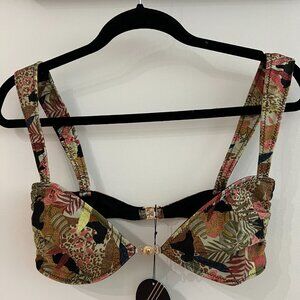 NWT: Sommer Swim Soriya Balconette Top Medium